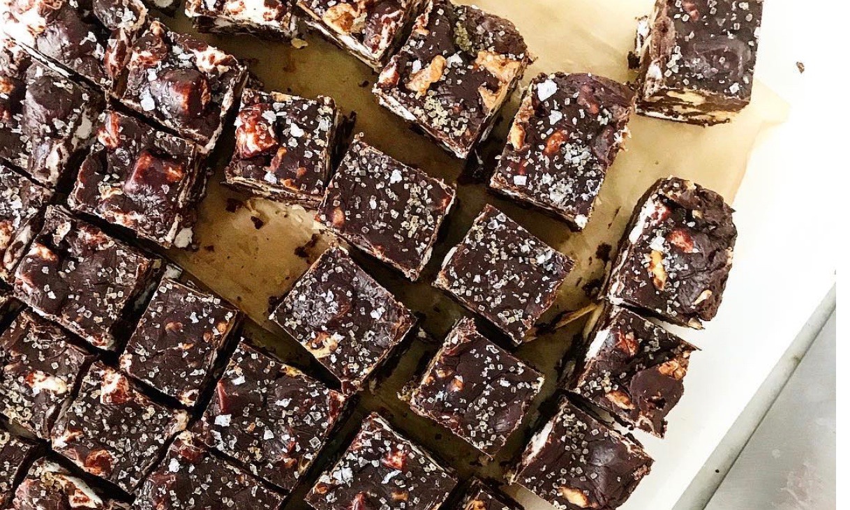 Chocolate marshmallow walnut fudge | Jessie Sheehan Bakes