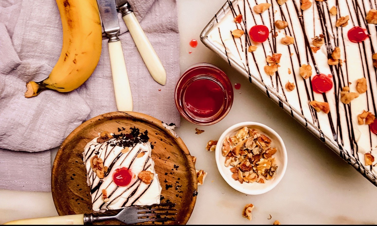 No-Bake Banana Split Cake Dessert Recipe | Jessie Sheehan Bakes