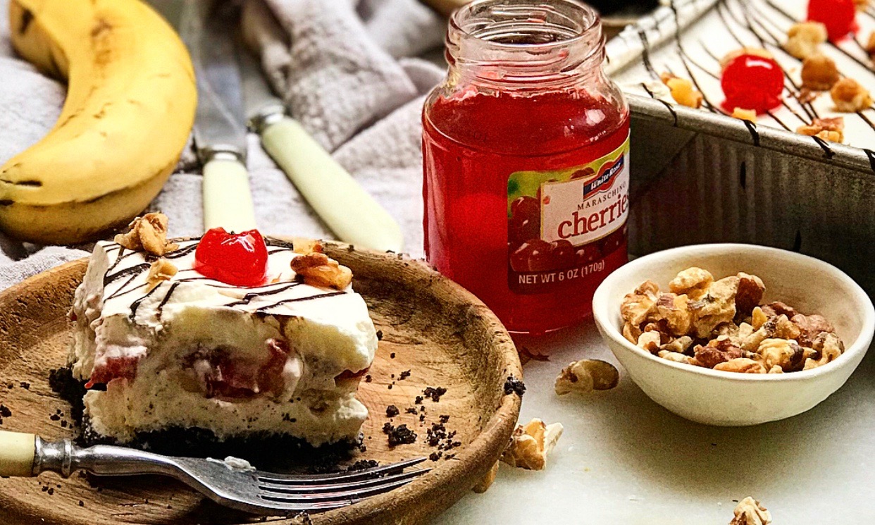 No-Bake Banana Split Cake Dessert Recipe | Jessie Sheehan Bakes