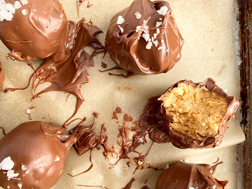 Peanut Butter Chocolate Rice Krispy Truffles | Jessie Sheehan Bakes